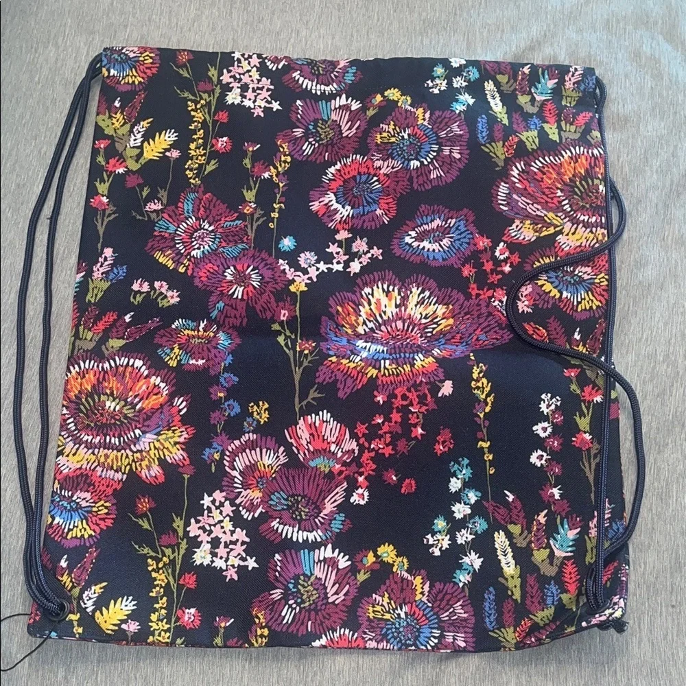 Vera Bradley NWOT Colorful Floral Backpack